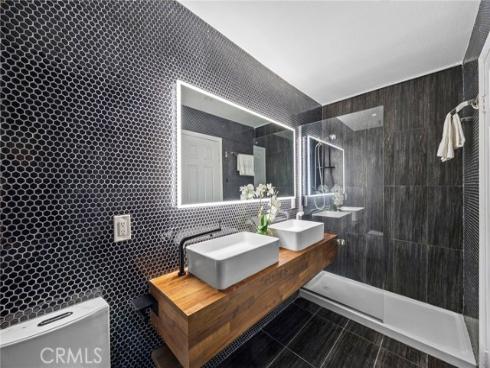 6 Crockett , Irvine, CA