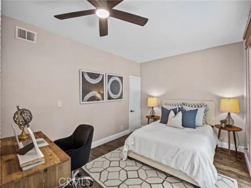 6 Crockett , Irvine, CA