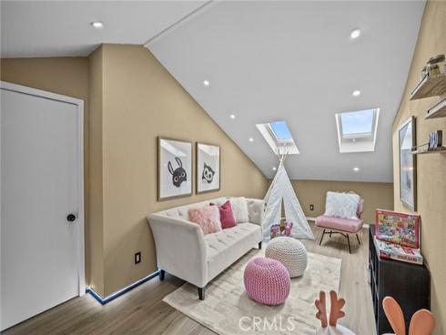 6 Crockett , Irvine, CA