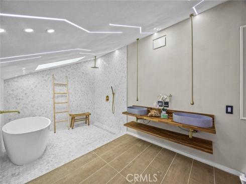 6 Crockett , Irvine, CA