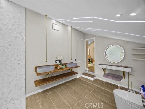 6 Crockett , Irvine, CA