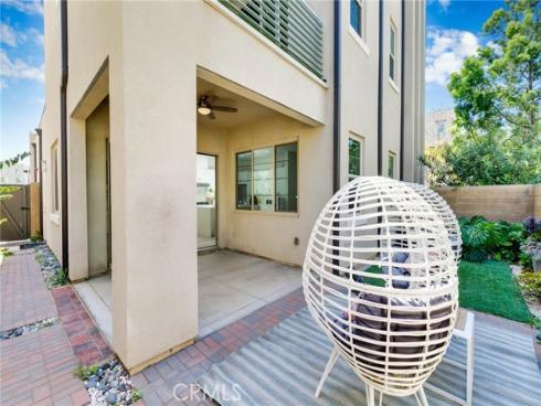 105 Catalyst , Irvine, CA