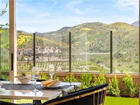 128 Mossvine , Irvine, CA