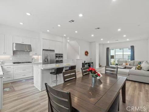 352 Tank , Irvine, CA