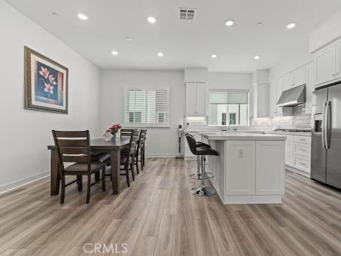 352 Tank , Irvine, CA