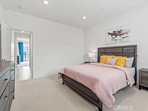 352 Tank , Irvine, CA