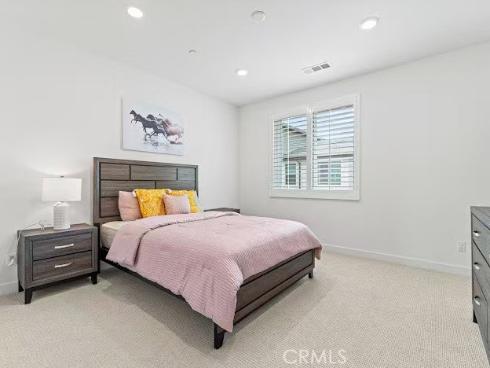 352 Tank , Irvine, CA