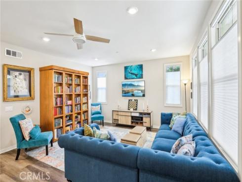 253 Carlow , Irvine, CA