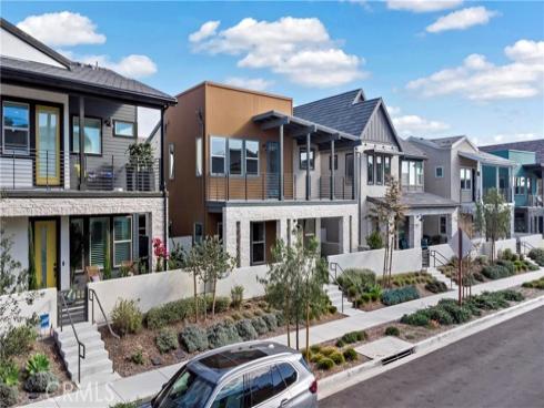 346 Baluster , Irvine, CA