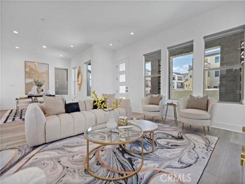 346 Baluster , Irvine, CA