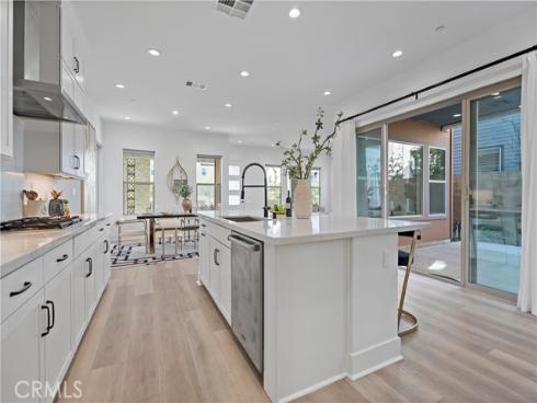 346 Baluster , Irvine, CA