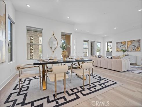 346 Baluster , Irvine, CA