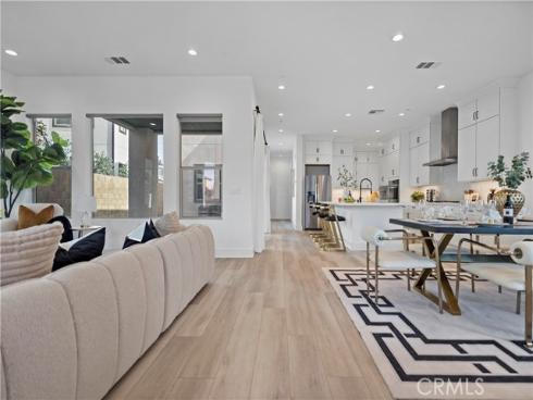 346 Baluster , Irvine, CA