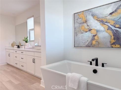 346 Baluster , Irvine, CA