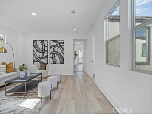 346 Baluster , Irvine, CA