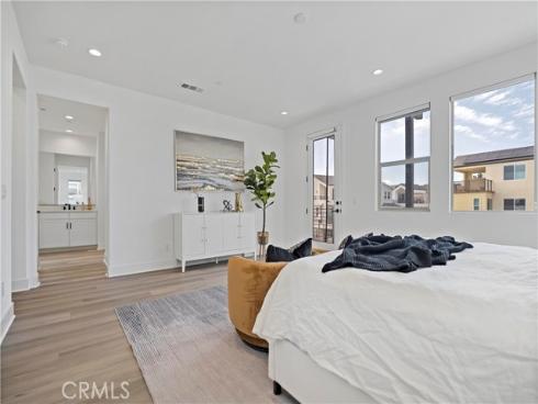 346 Baluster , Irvine, CA