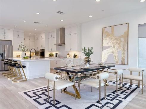 346 Baluster , Irvine, CA