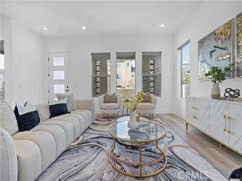 346 Baluster , Irvine, CA