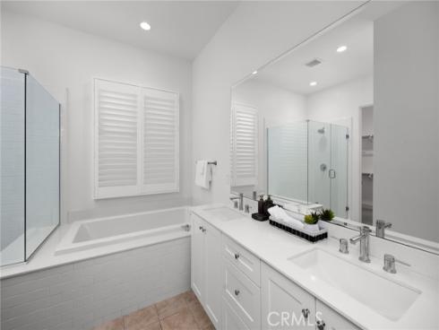 138 Jayhawk , Irvine, CA