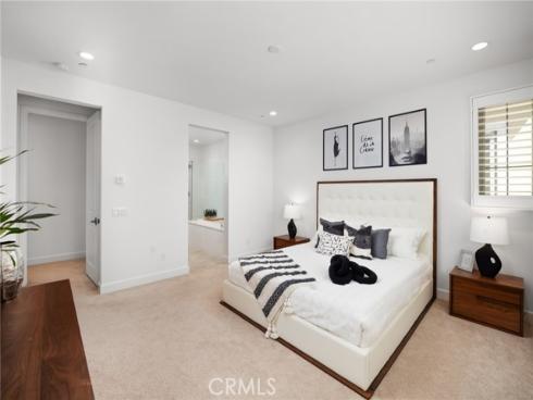 138 Jayhawk , Irvine, CA