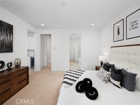 138 Jayhawk , Irvine, CA