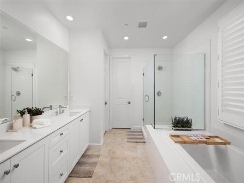 138 Jayhawk , Irvine, CA