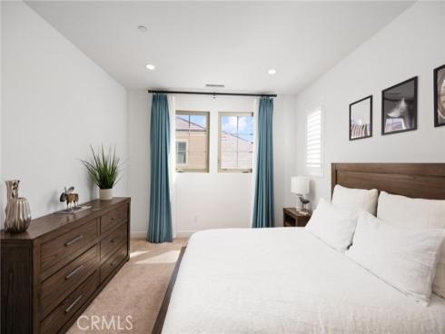 138 Jayhawk , Irvine, CA