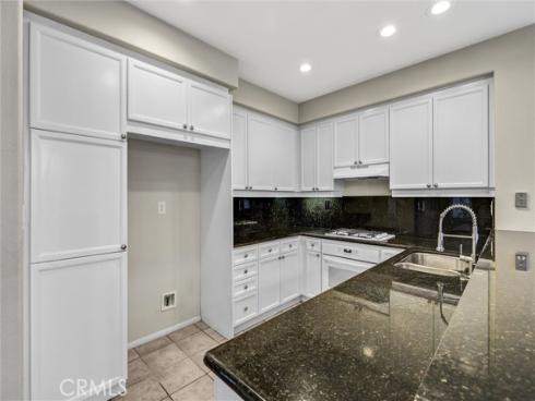 11 Santa Cruz Aisle , Irvine, CA