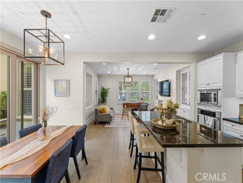 129 Pathway , Irvine, CA