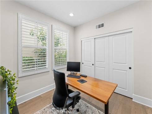 129 Pathway , Irvine, CA