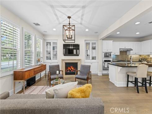 129 Pathway , Irvine, CA