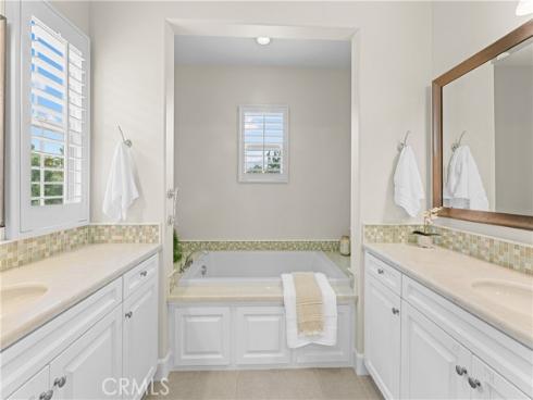 129 Pathway , Irvine, CA