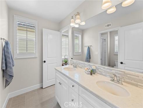 129 Pathway , Irvine, CA