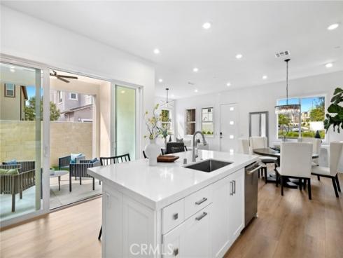 113 Bosal , Irvine, CA