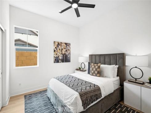 113 Bosal , Irvine, CA