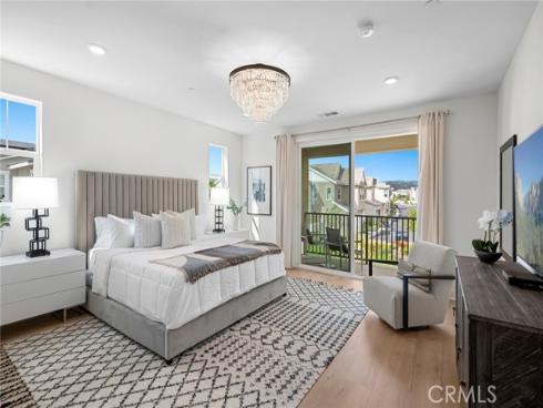 113 Bosal , Irvine, CA