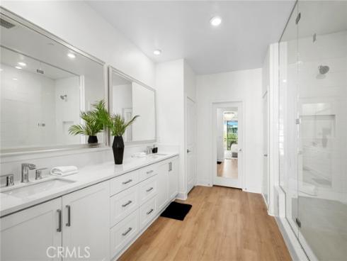 113 Bosal , Irvine, CA