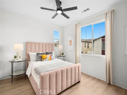 113 Bosal , Irvine, CA