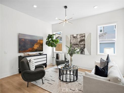 113 Bosal , Irvine, CA