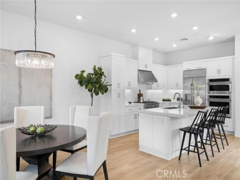 113 Bosal , Irvine, CA