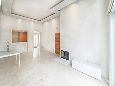 2253  Martin  402 , Irvine, CA