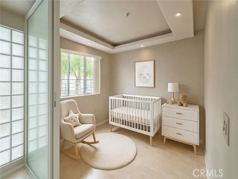 2253  Martin  402 , Irvine, CA