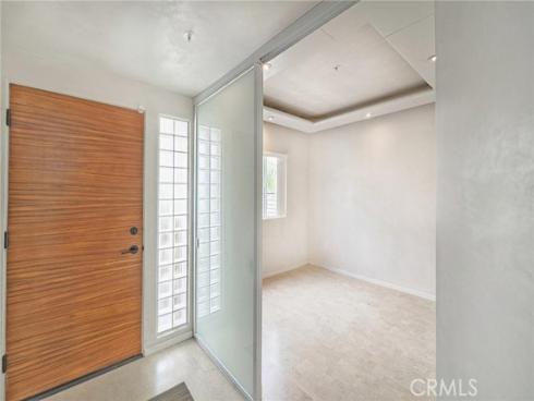 2253  Martin  402 , Irvine, CA