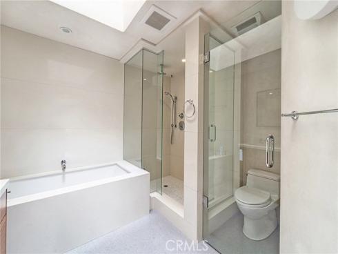 2253  Martin  402 , Irvine, CA