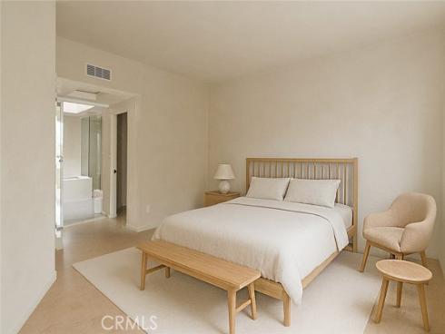 2253  Martin  402 , Irvine, CA