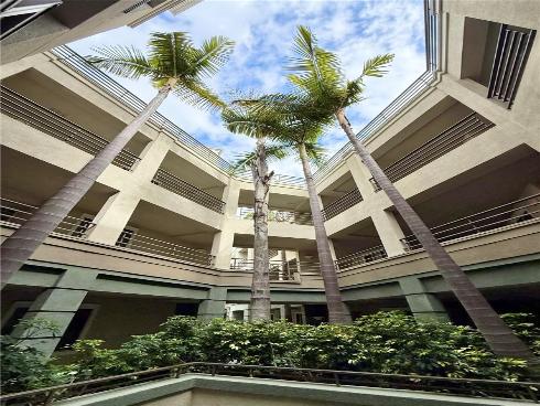 2253  Martin  402 , Irvine, CA