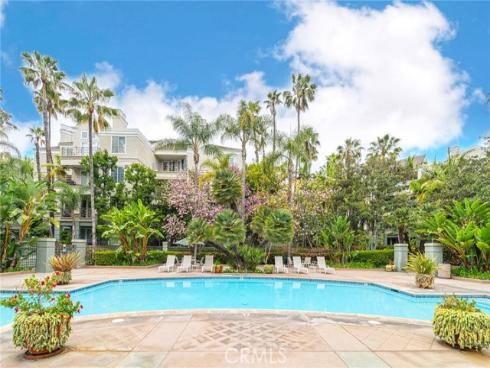 2253  Martin  402 , Irvine, CA