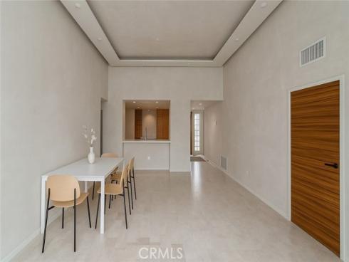 2253  Martin  402 , Irvine, CA