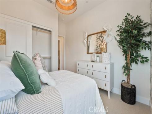 320 Galway , Irvine, CA