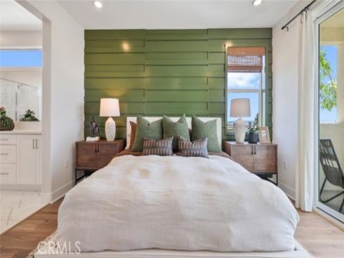 320 Galway , Irvine, CA